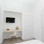 Enosis - Alia House آغيوس بروكوبيوس